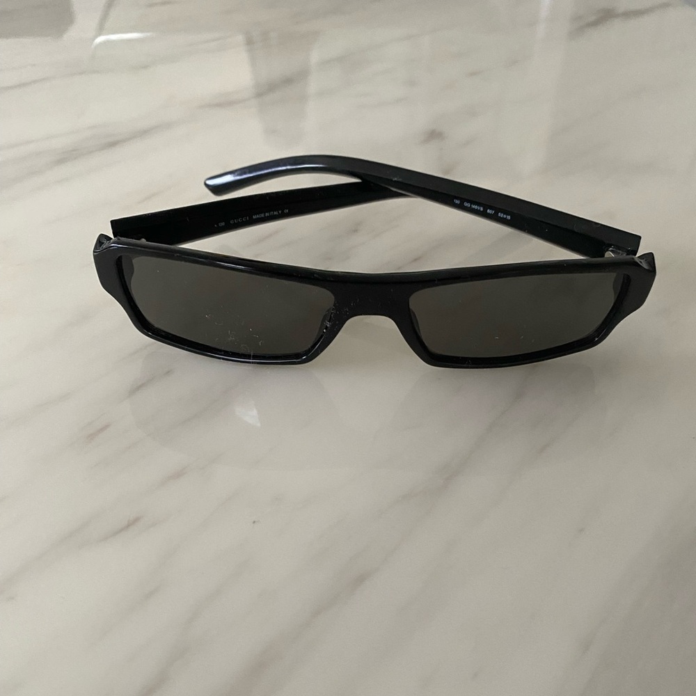 Vintage Gucci Rectangular Frame Sunglasses Model … - image 2